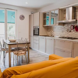 Apartment House Of Alex, Levanto
